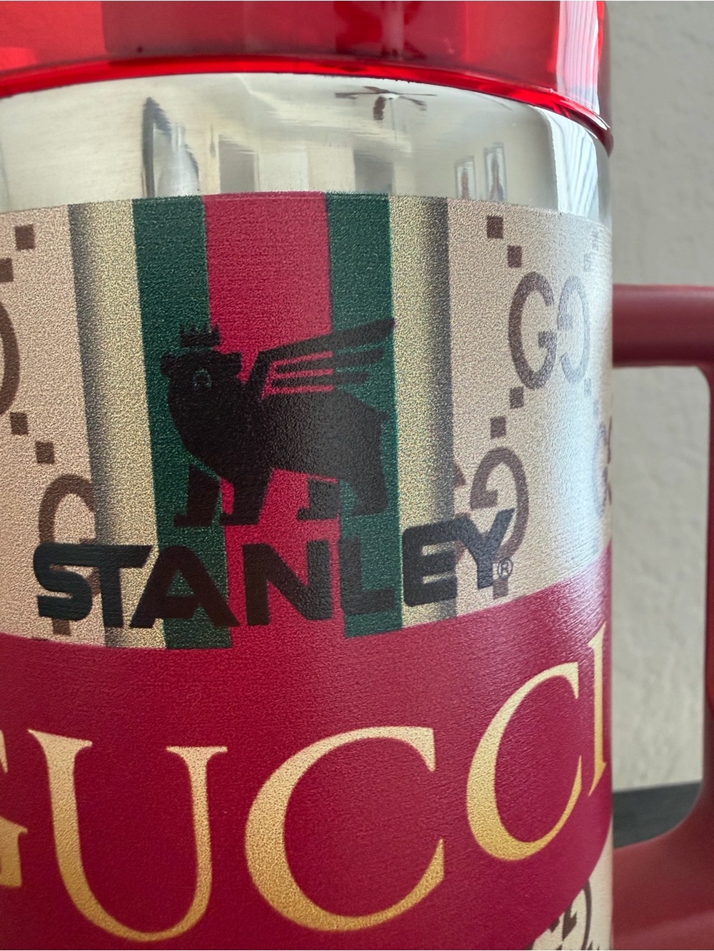 40 oz Red Beige Fashion Print Tumbler with Handle & Straw - Picture 2 of 7
